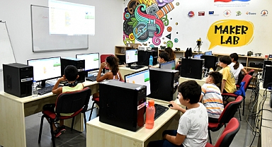 ANTALYA  MURATPAŞA’DA  “ROBOTİK KODLAMA” EĞİTİMLERİ BAŞLADI