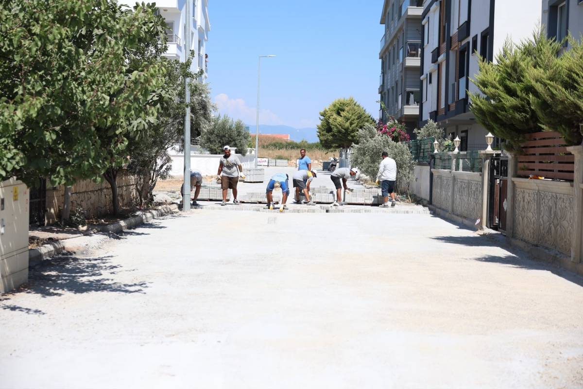 DİDİM BELEDİYESİ’NDEN EFELER MAHALLESİ’NDE ULAŞIMI GÜÇLENDİREN ÇALIŞMA